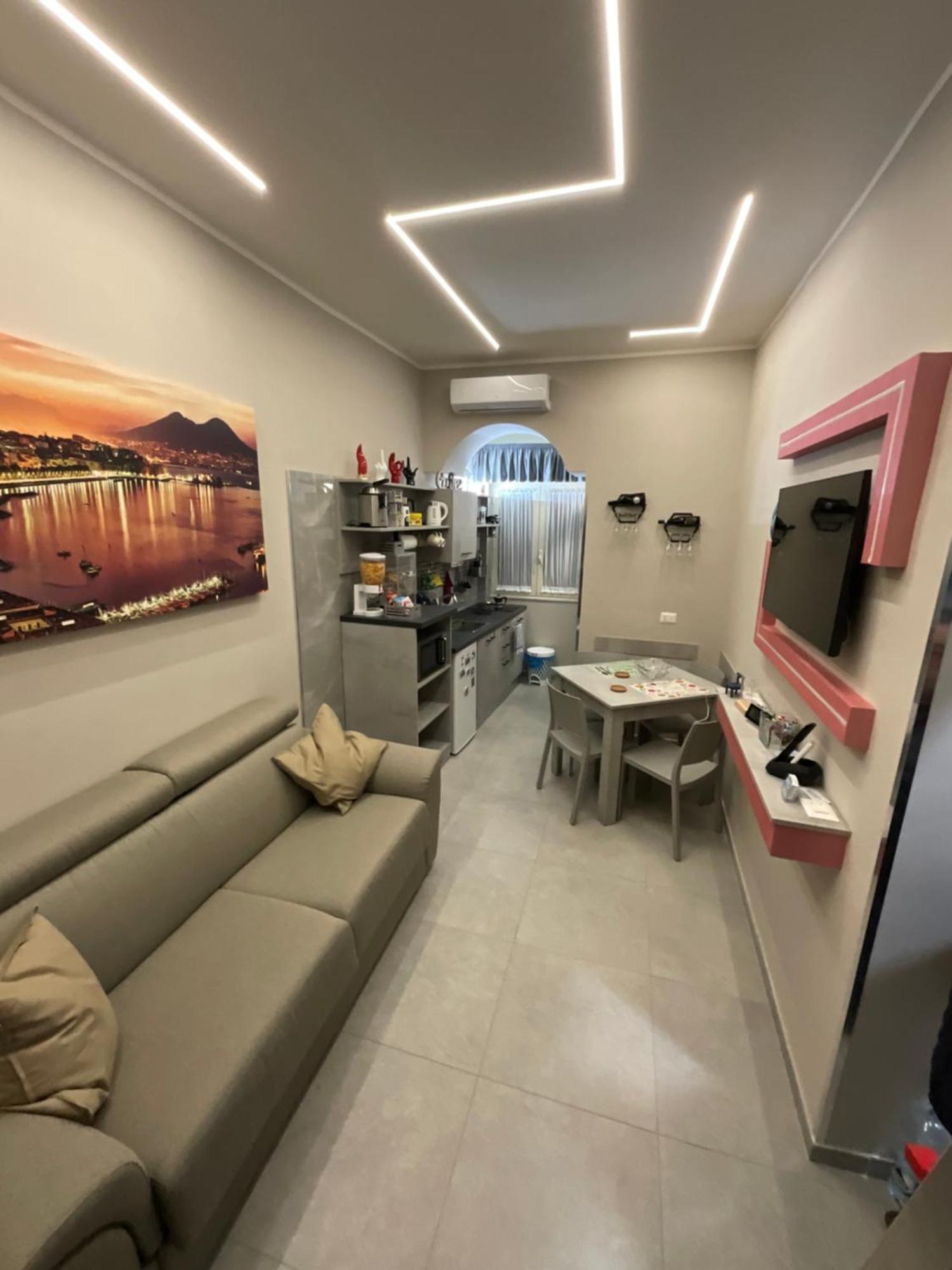 B&B Piccololucio2 Naples Extérieur photo